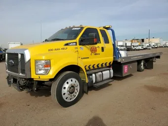 2018 Ford F650 1FDWX6DE1JDF06831