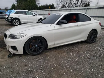 2017 BMW M2 WBA2G1C31HV639211