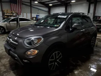 2016 Fiat 500X ZFBCFYET6GP411632