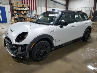 2022 Mini Clubman WMWXJ1C04N2R52666
