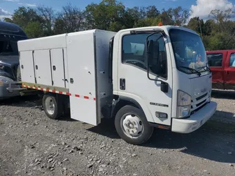 2017 Isuzu 54DC4W1B1HS804386