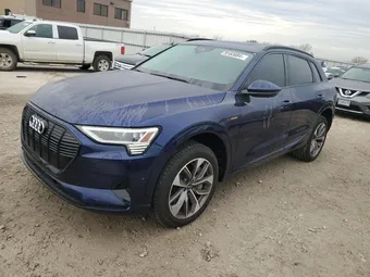 2021 Audi e-tron WA1LAAGE9MB021905
