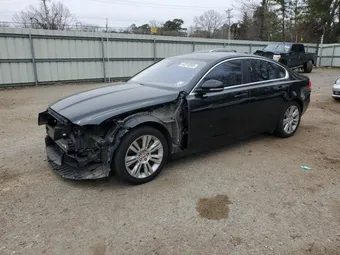 2016 Jaguar XF SAJBD4BV9GCY10752