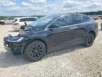 2017 Tesla Model X 5YJXCBE26HF069008