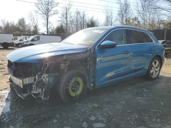 2019 Audi e-tron WA1LABGE9KB011815