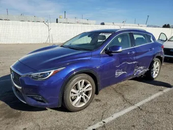 2018 Infiniti QX30 SJKCH5CP8JA055896