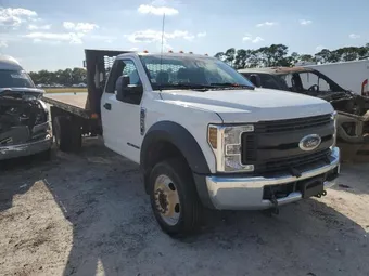 2018 Ford F550 1FDUF5HTXJEC59686