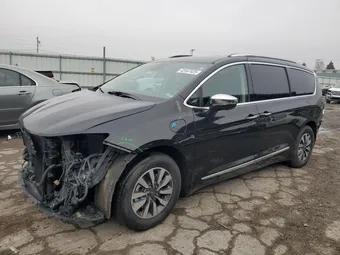 2021 Chrysler Pacifica Hybrid 2C4RC1S79MR553384