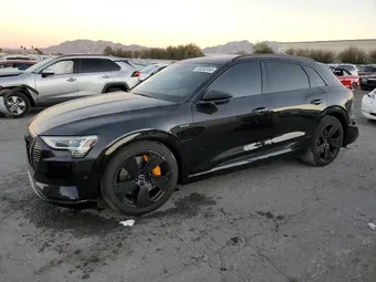 2022 Audi e-tron WA1LAAGE5NB021918