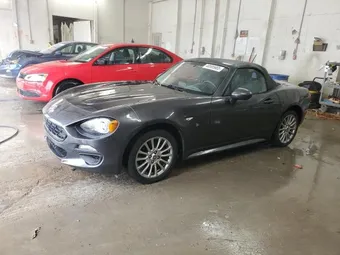 2018 Fiat 124 Spider JC1NFAEK3J0138327