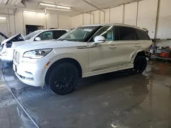 2021 Lincoln Aviator 5LM5J7XCXMGL17012