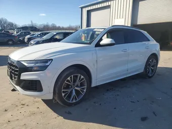 2021 Audi Q8 WA1AVAF15MD014688