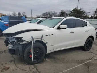 2018 Maserati Levante ZN661YUS6JX268494