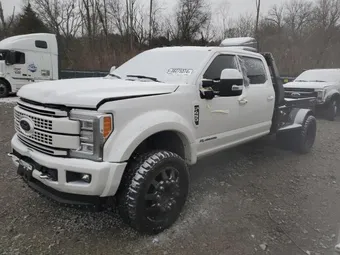 2017 Ford F450 1FT8W4DTXHEF37681