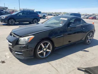 2015 Mercedes-Benz SLK-Class WDDPK4HA9FF107718