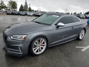 2018 Audi RS5 WAUP4AF56JA010181