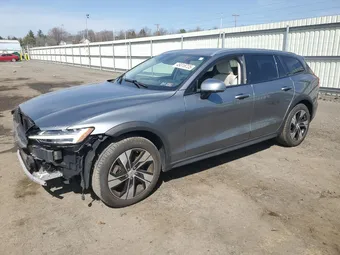 2020 Volvo V60 YV4102WK6L1030365