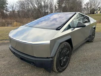 2024 Tesla Cybertruck 7G2CEHED5RA050717