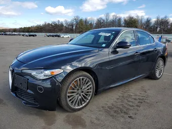 2017 Alfa Romeo Giulia ZARFAEEN2H7538992