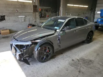 2021 Alfa Romeo Giulia ZARFANBN4M7644262