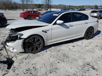 2018 BMW M5 WBSJF0C58JB283563