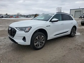 2021 Audi e-tron WA1LAAGE4MB003487