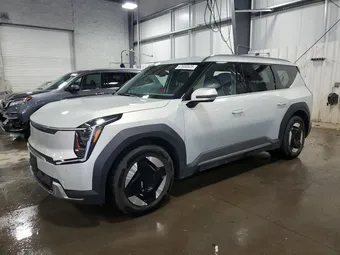 2024 Kia EV9 KNDAFFS58R6018738