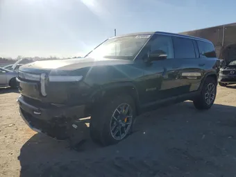 2023 Rivian R1S 7PDSGABL9PN020237