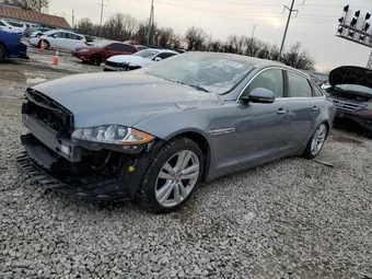 2015 Jaguar XJ SAJWA2GZ4F8V82350