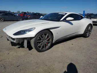 2017 Aston Martin DB11 SCFRMFAVXHGL01825