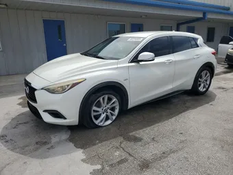2017 Infiniti QX30 SJKCH5CP7HA037478