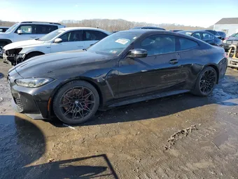 2022 BMW M4 WBS33AZ04NCJ63648