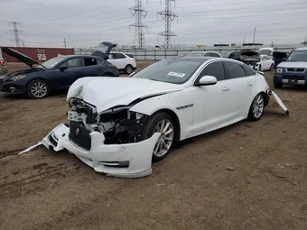 2016 Jaguar XJ-Series SAJWJ1CD9G8V92958
