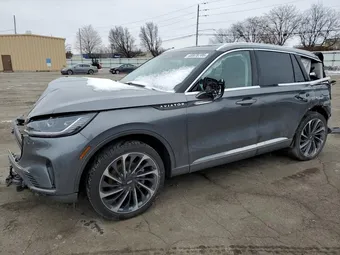2025 Lincoln Aviator 5LM5J7XC1SGL02797