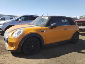 2017 Mini Convertible WMWWG5C31H3D00262