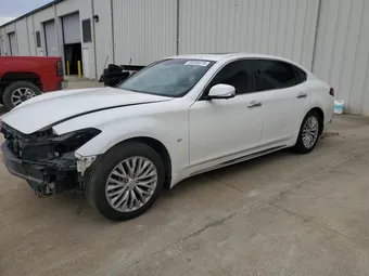 2016 Infiniti Q70 JN1BY1PP9GM631376