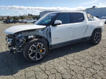 2022 Rivian R1T 7FCTGAAL7NN005563