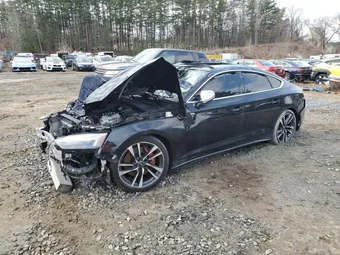 2024 Audi RS5 WAUC4CF5XRA005572