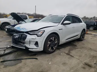 2023 Audi e-tron WA1AAAGE6PB000389