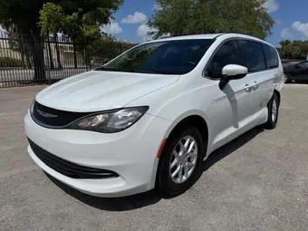 2020 Chrysler Voyager 2C4RC1DG9LR144605