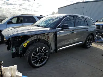 2023 Lincoln Aviator 5LM5J7WCXPGL29330