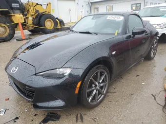 2020 Mazda MX-5 Miata JM1NDAD72L0410651