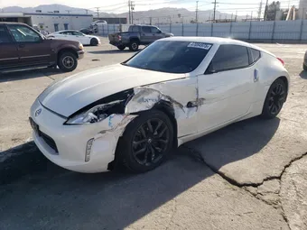 2016 Nissan Z JN1AZ4EH2GM930259