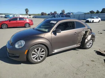 2014 Volkswagen Beetle 3VWJL7AT0EM662093