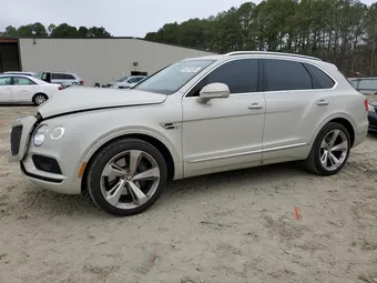 2019 Bentley Bentayga SJAAM2ZV8KC026559