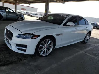 2016 Jaguar XF SAJBF4BVXGCY09880