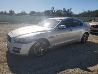 2017 Jaguar XE SAJAD4BV6HA965932