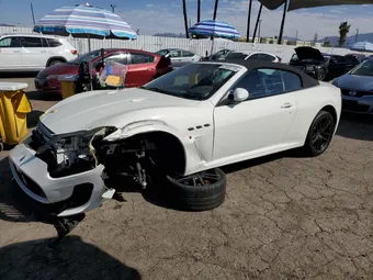 2015 Maserati Granturismo ZAM45VMA1F0140484