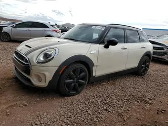 2016 Mini Clubman WMWLN9C5XG2E47556