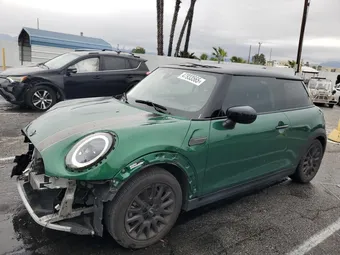 2022 Mini Hardtop WMW33DH08N2S09883